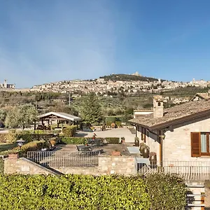 panorama-dincanto.hotels-perugia.com/